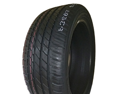 215/55R17 ZEXTOUR Premium LS655 94W Легкова шина