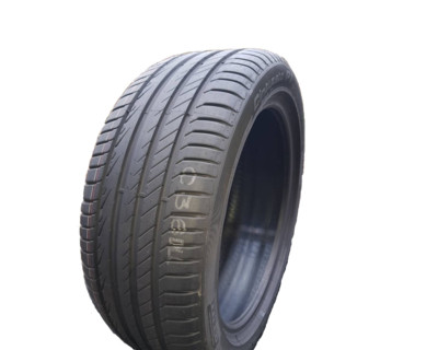 275/40 R18 Pirelli Cinturato P7 С2 99Y Легкова шина