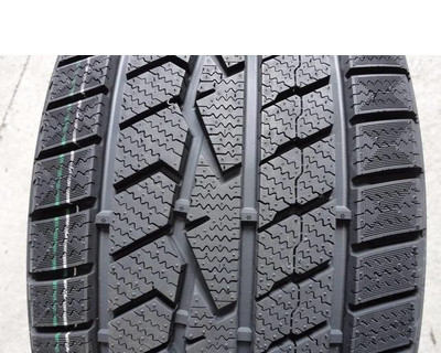 235/60 R18 Farroad FRD78 107H Легкова шина