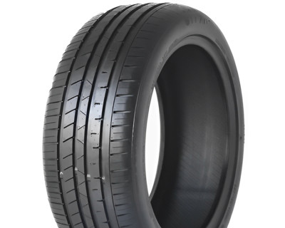 255/40 R19 Leao PT55 100W Легкова шина